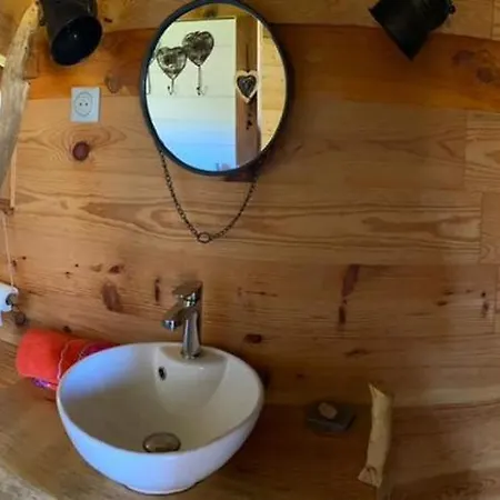 A La Ferme- A La Nuitee Chalet *