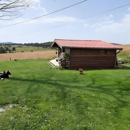 A La Ferme- A La Nuitee Chalet *